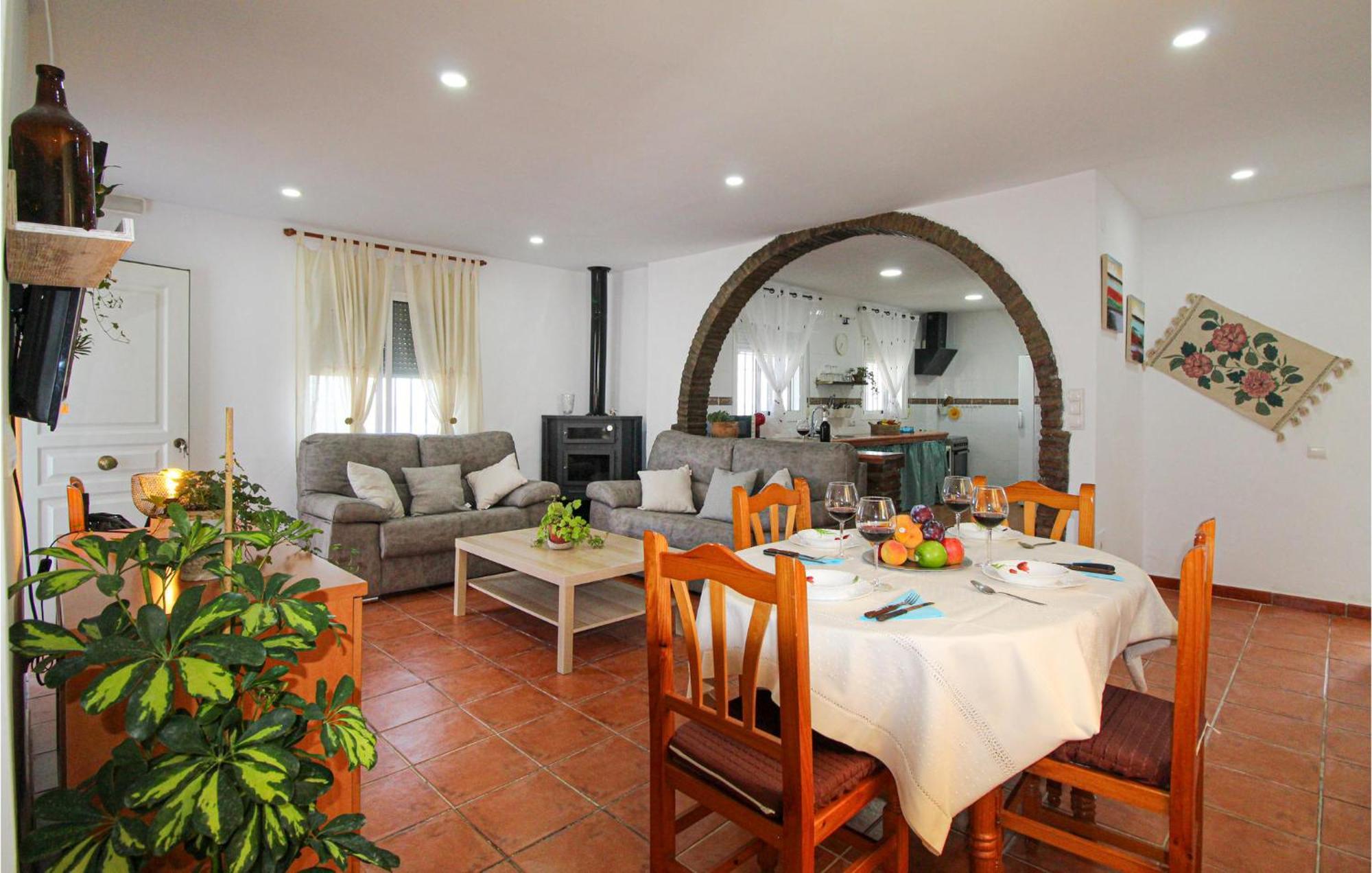 4 Bedroom Gorgeous Home In Sedella Exterior photo